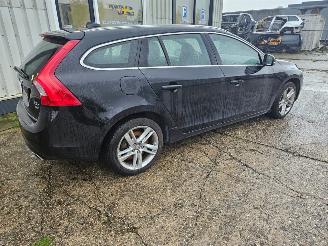 Volvo V-60 2.4 D6 AWD Plug-In Hybrid Summum picture 6