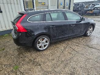 Volvo V-60 2.4 D6 AWD Plug-In Hybrid Summum picture 8