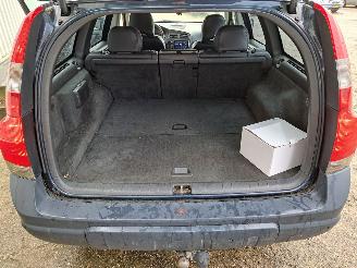 Volvo Xc-70 2.4 T AWD Comfort Line picture 13