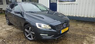 Volvo V-60 2.4 D6 AWD Plug-In Hybrid Summum picture 6