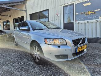 Salvage car Volvo V-50 1.8 Edition II 2007/10