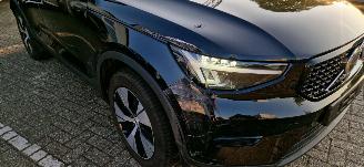 Volvo XC40 Plug-In Hybride*Plus Dark*Ambiente verlichting*Leren bekleding*Digitaal Dashboard*DAB+*Harman.Kardon Sound*Camera* picture 4