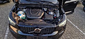 Volvo XC40 Plug-In Hybride*Plus Dark*Ambiente verlichting*Leren bekleding*Digitaal Dashboard*DAB+*Harman.Kardon Sound*Camera* picture 5