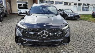 Mercedes GLC 300e 4Matic*AMG*Panoramadak*360 Camera*digital OLED display*air niveauregeling*Laserlicht*Leer* picture 2