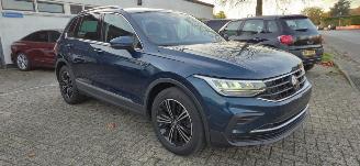 Avarii autoturisme Volkswagen Tiguan 1.5L TSFI Life*Automaat*LED*DAB*ACC*Camera*Digitaal Cockpit* 2023/2