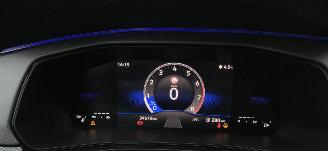 Volkswagen T-Cross 1.0L Benzine Life*Airco*Keyless*Camera*LED*DAB*Trekhaak* picture 16