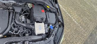 Mercedes GLA 180 Benzine *Automaat*LED*Airconditioning*DAB*Comfortstoelen*Camera*Parkeer pakket* picture 8