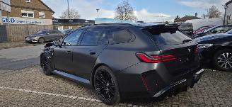 BMW M5 Touring M Drive Professionel*PlugIn*Panoramadak*Ambiente*HeadUp*Carbon*Compound Remsysteem rood*360*Parkeer +*Shadowline*Memory*Bower&Wilkins Sound* picture 4