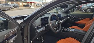 BMW M5 Touring M Drive Professionel*PlugIn*Panoramadak*Ambiente*HeadUp*Carbon*Compound Remsysteem rood*360*Parkeer +*Shadowline*Memory*Bower&Wilkins Sound* picture 16