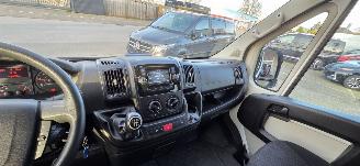 Citroën Jumper Kombi 30 130HDI L1H1 9 personen picture 17