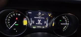 Jeep Wrangler Plug-In Hybrid picture 23