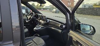 Mercedes V-klasse 300 Avandgarde Lang*9 persoons*AWD*Automaat*360 Camera*Ambiente*Navigatie*Nightvision*LaserLED*Trekhaak* picture 8