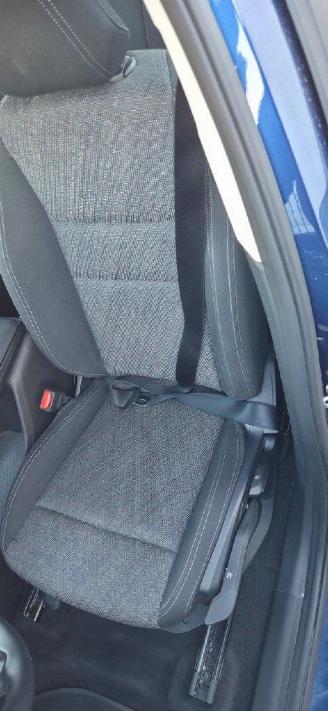 BMW 2-serie 225e ActiveTourer*XDrive*PlugIn Hybride*Live Cockpit*DAB*LED*Parkeerassistent*Apple CarPlay*Automaat picture 8