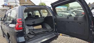Toyota Landcruiser 2.8L D4D* 5 deurs* Automaat*Navigatie*Kamera*trekhaak* picture 13