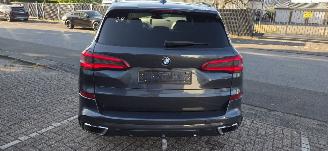 BMW X5 40i M Sport Xdrive*Ambiente*LED*HeadUp*Stoelen Leer/ Memory*ShadowLine*Live Cockpit*AppleCarplay*Parkeer Plus*Sound*Display Key picture 13