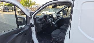 Renault Trafic 150DCI 3.0T L2H1 komfort*Automaat*Navigatie*LED*trekhaak*imperial*Camera*Touchscreen* picture 17