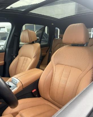 BMW X5 45e M Sport xDrive*Panorama*Laserlicht*HeadUp*Ambiente*HarmanKardon*DisplayKey*Luchtvering*Stoel/Leer/Verwarming/Memory* picture 10