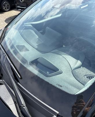 Toyota Yaris 1.5L VVTi 130 Hybride * LED*HeadUp*Trekhaak*Navigatie*Keyless* picture 14