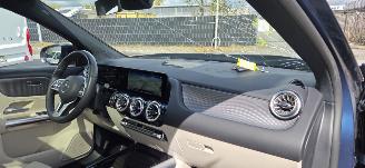 Mercedes GLA 200d picture 14