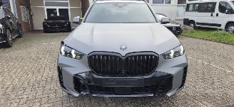 Schadeauto BMW X5 50e 2025/10