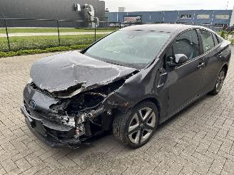 Damaged car Toyota Prius TOYOTA PRIUS HYBRIDE 2018 2018/1
