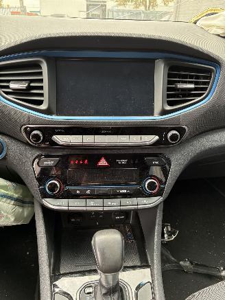 Hyundai Ioniq HYUNDAI IONIQ HYBRIDE 2017 picture 19