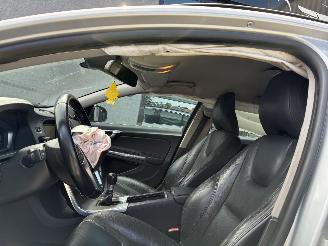 Volvo V-60 VOLVO V60 1.6D 2013 picture 15