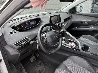 Peugeot 5008 PEUGEOT 5008 1.2I 2019 picture 17