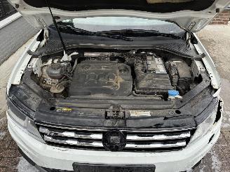 Volkswagen Tiguan VW TIGUAN 2.0D DSG 2018 7 ZIT picture 8