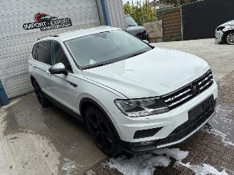 Volkswagen Tiguan VW TIGUAN 2.0D DSG 2018 7 ZIT picture 5