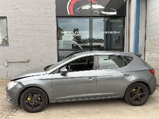 Schadeauto Seat Leon SEAT LEON 1.2TSI 2013 2013/6