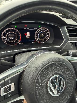 Volkswagen Tiguan VW TIGUAN 2.0TDI R LINE 2018 picture 4