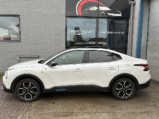 Voiture accidenté Citroën C4 X CITROEN C4x e 2023 2023/4