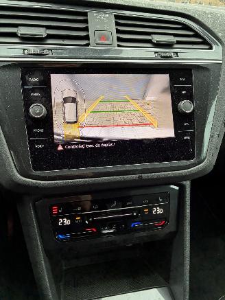 Volkswagen Tiguan Vw Tiguan 2.0d dsg R Line 2020 picture 22