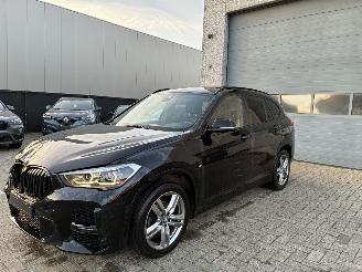 krockskadad bil auto BMW X1 BMW X1 sDrive16d M 2021 2021/5