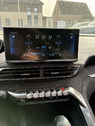 Peugeot 5008 PEUGEOT 5008 GT 1.5D 2022 7 ZIT picture 19