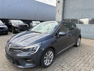 krockskadad bil auto Renault Clio RENAULT CLIO 1.5D 2021 2021/12