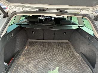 Volkswagen Passat VW PASSAT 1.6TDI DSG 2019 picture 12