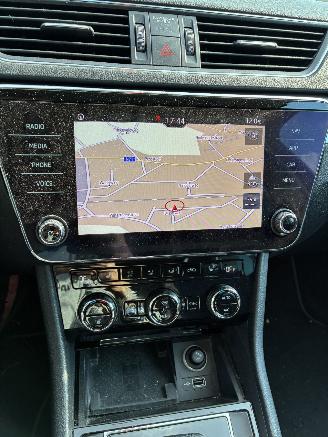 Skoda Superb SKODA SUPERB 1.6D DSG 2019 picture 20