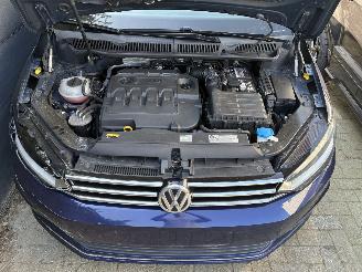 Volkswagen Touran VW TOURAN 1.6D DSG 2017 7 ZIT picture 23