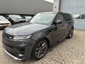 Vaurioauto  passenger cars Land Rover Range Rover sport RANGE ROVER SPORT P440e 2022 2022/11