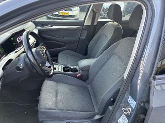 Volkswagen Golf VW GOLF 8 2.0TDI 2021 picture 13