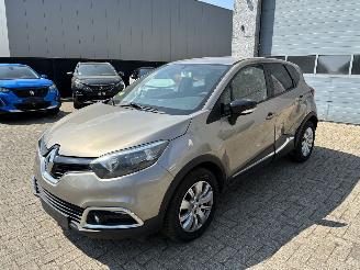 Unfallwagen Renault Captur RENAULT CAPTUR 1.5D 2016 2016/1