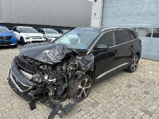 skadebil auto Peugeot 5008 PEUGEOT 5008 1.2I 2017 7 ZIT 2017/12