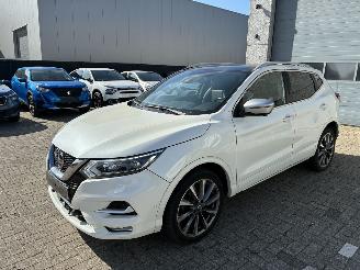 Schadeauto Nissan Qashqai NISSAN QASHQAI 1.3I 2019 2019/10