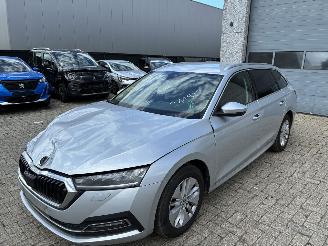 Damaged car Skoda Octavia SKODA OCTAVIA 2.0D 2023 2023/9