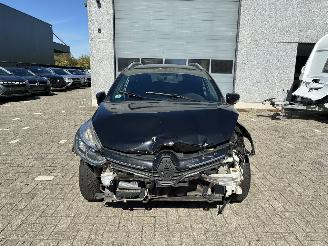 Renault Clio RENAULT CLIO 0.9TCE 2017 SLOOP picture 5