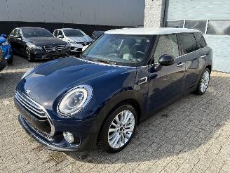 krockskadad bil auto Mini Clubman Mini Clubman Cooper D 2.0d 2017 2017/9