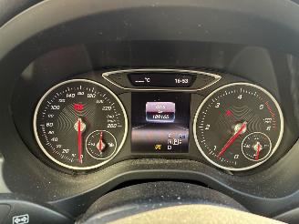 Mercedes GLA MERCEDES GLA200d 2019 picture 22