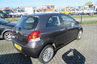 Toyota Yaris 1.3 VVTi Comfort picture 4